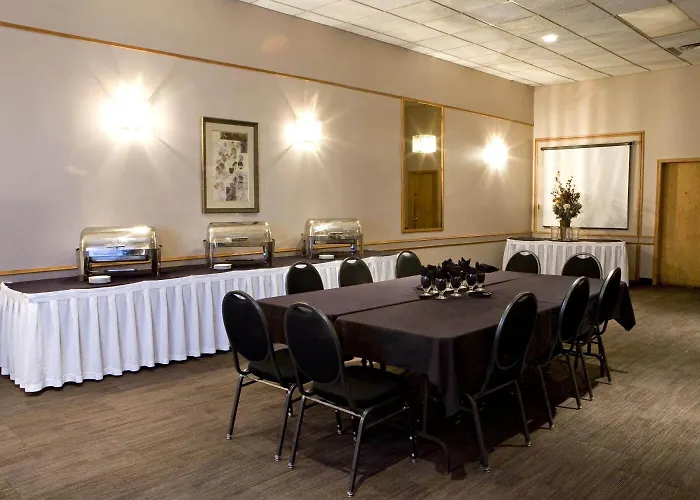 Heritage Inn Hotel & Convention Centre - Moose Jaw