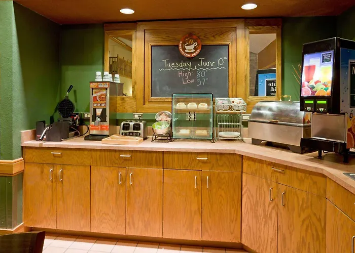 Americinn By Wyndham Blue Earth