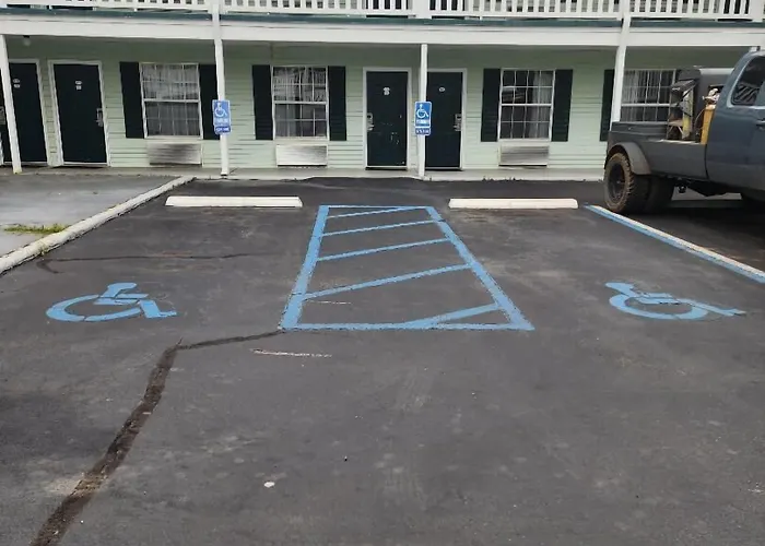 Key West Inn - Clanton