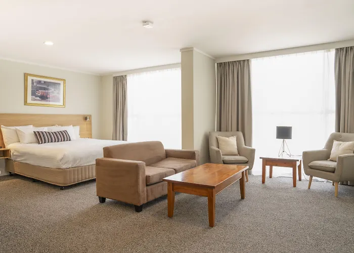Posthouse Motor Lodge