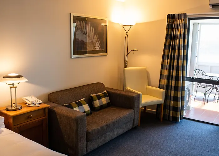 Baycrest Thermal Lodge