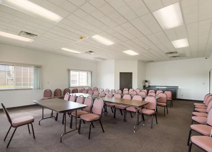 Motel 6-Rothschild, Wi