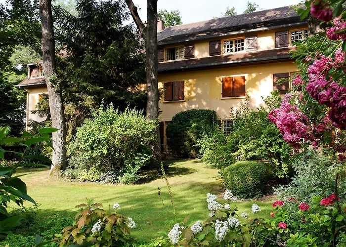 Cazaudehore Hotel Restaurant Gastronomique Terrasse Et Jardins