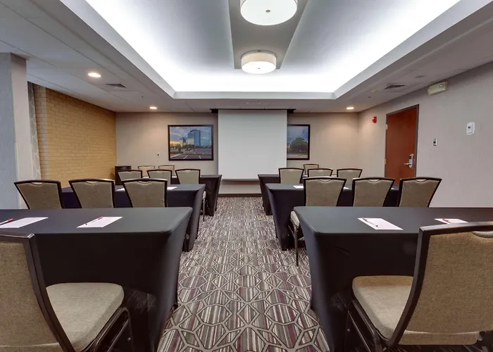 Drury Inn & Suites Overland Park