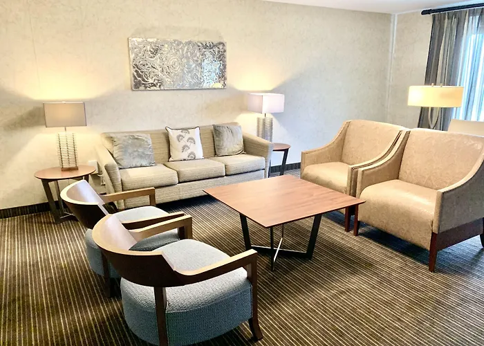 Courtyard By Marriott Buffalo Amherst/University