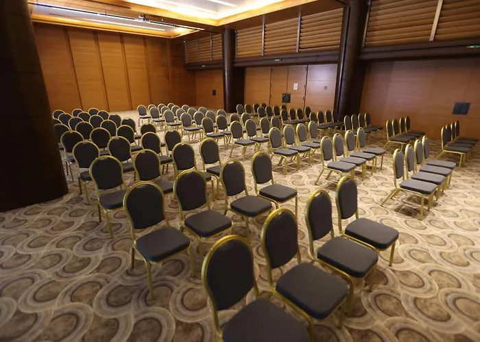 Radisson Blu Hotel, Beirut Verdun