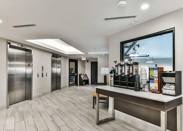 Best Western Plus Cambridge Hotel