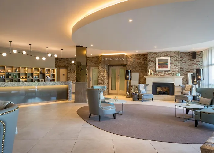 Harbour Hotel