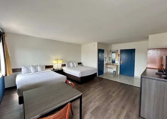 Spark By Hilton Wichita East