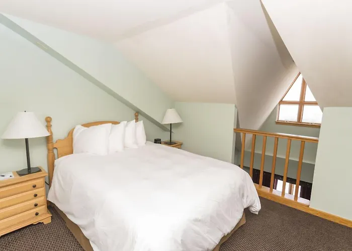 Sugarloaf Mountain Hotel