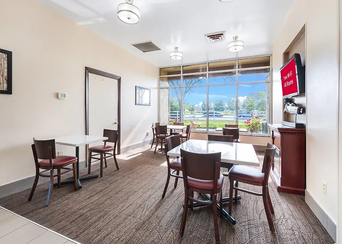 Red Roof Inn Columbus - Grove City