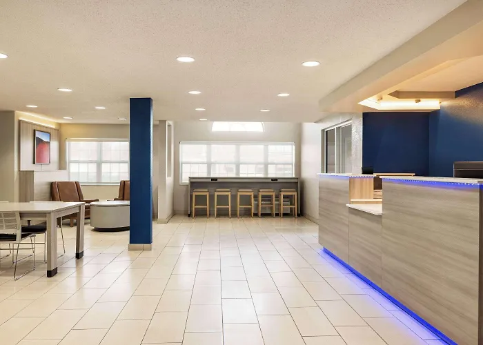 Microtel Inn & Suites By Wyndham New Ulm