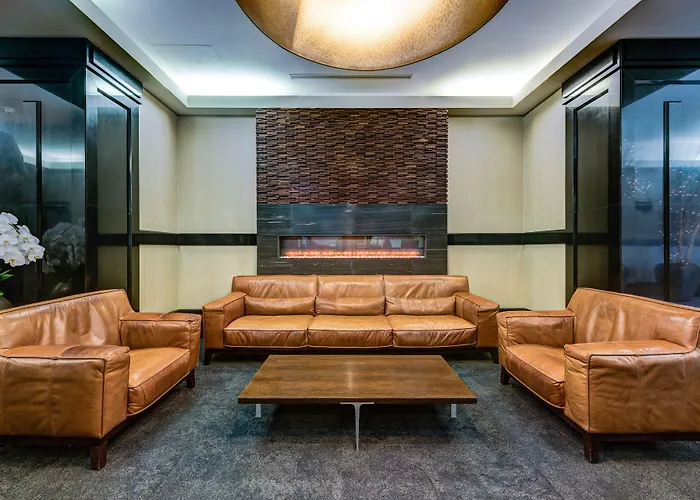 Carmana Hotel & Suites