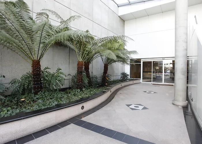 Carmana Hotel & Suites