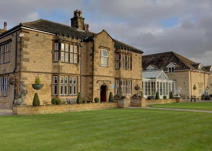 Rogerthorpe Manor Hotel