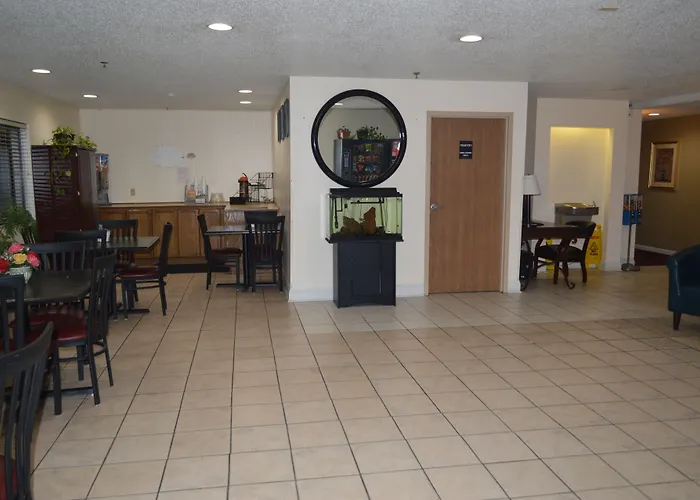 American Elite Inn