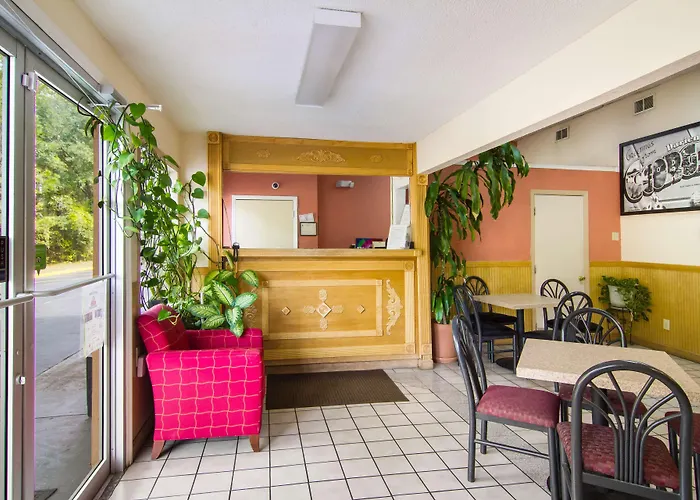 Americas Best Value Inn Darien