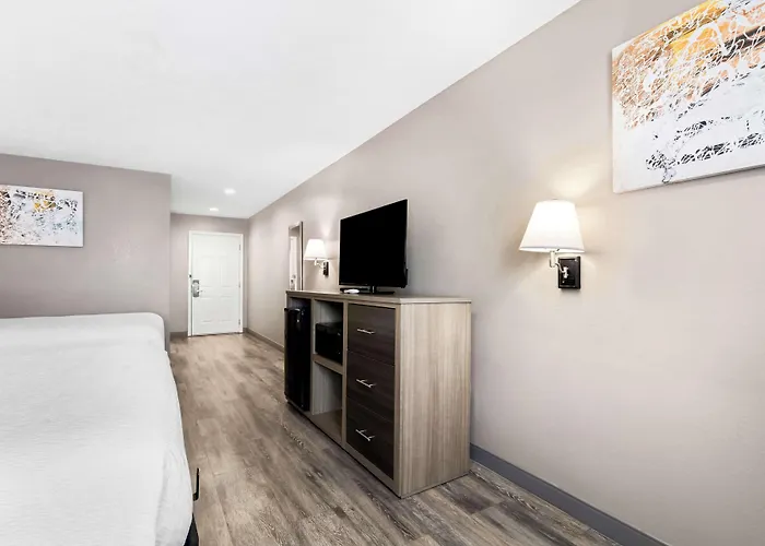 Best Western Gateway Inn