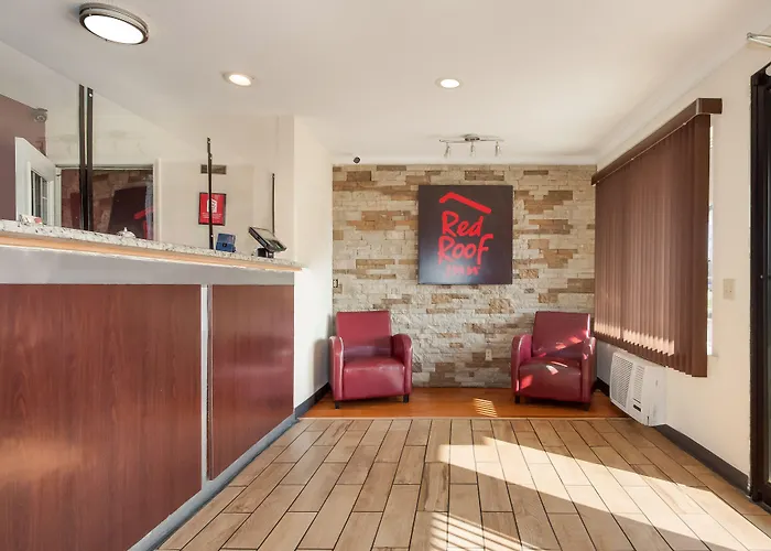 Red Roof Inn Santee