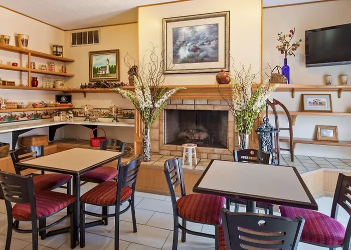 Apple Tree Inn; Surestay Collection By Best Western