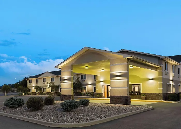 Super 8 By Wyndham Big Timber