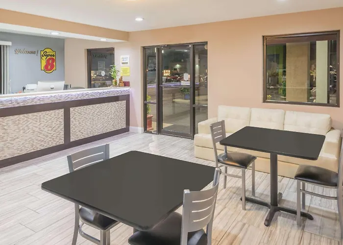 Super 8 By Wyndham Bryant Little Rock Area