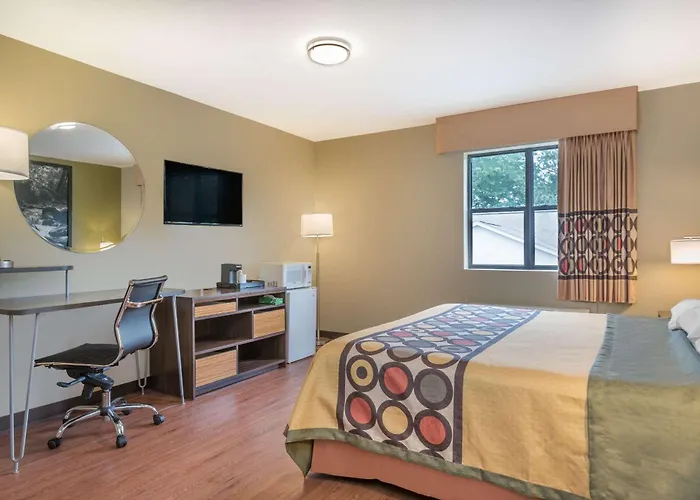 Super 8 By Wyndham Bryant Little Rock Area