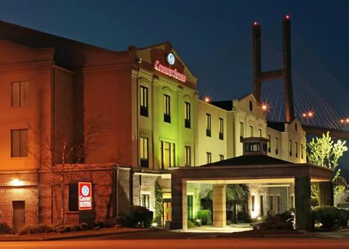 The Bluff Savannah Historic District, Tapestry By Hilton