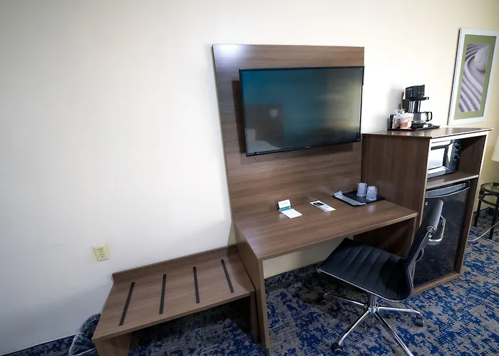 Quality Inn & Suites