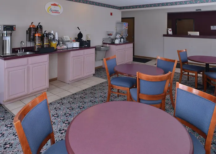 Americas Best Value Inn-Wenona