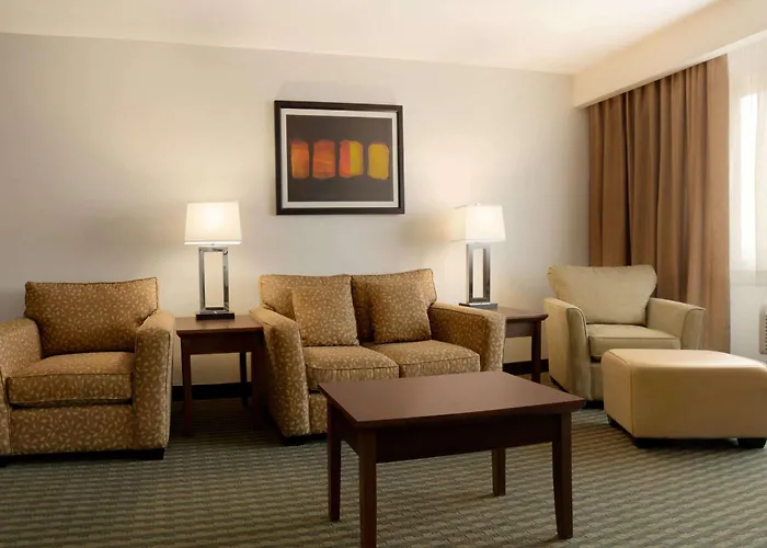 Travelodge Hotel By Wyndham Weyburn