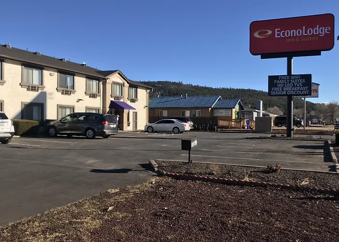 Majestic Canyon Lodge, A Dazzler Select By Wyndham