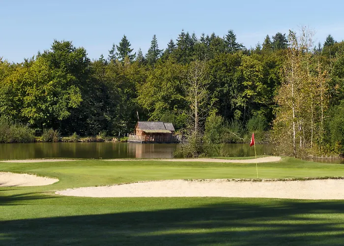 Les Ormes Domaine Et Resort