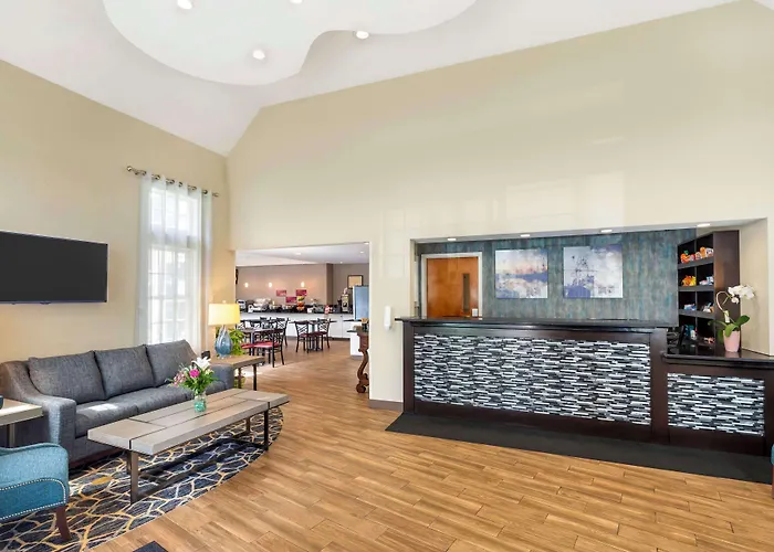 Best Western Plus Cold Spring