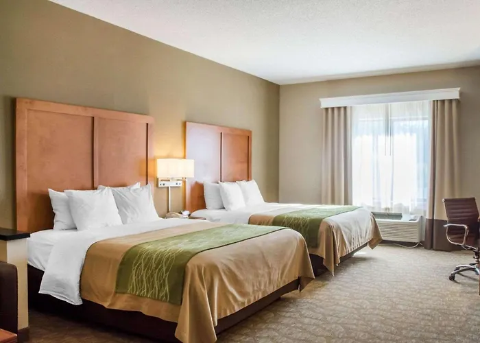 Comfort Inn & Suites West Chester - North Cincinnati