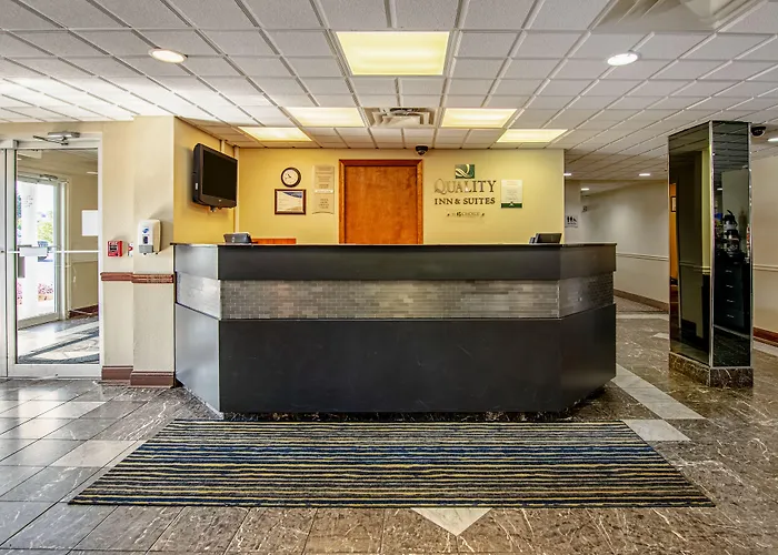 Quality Inn & Suites Bristol North