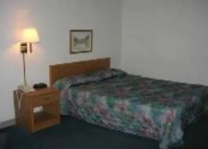 Granite Falls Super Motel