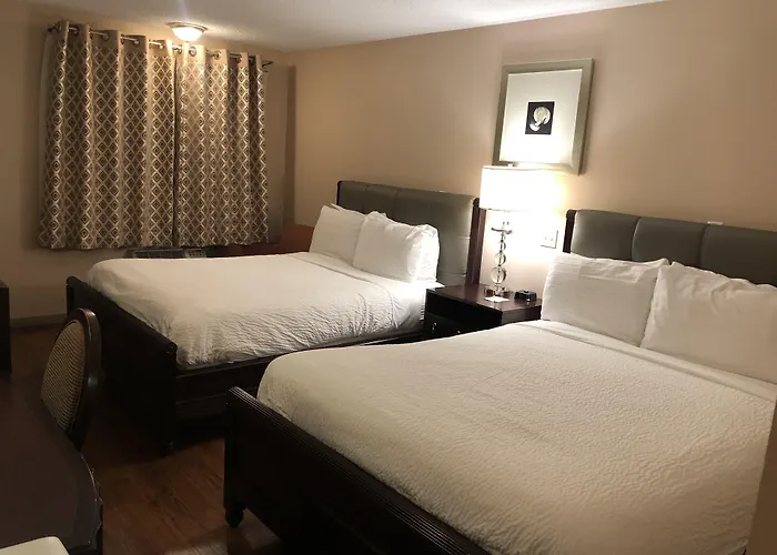 Days Inn By Wyndham Fredericton