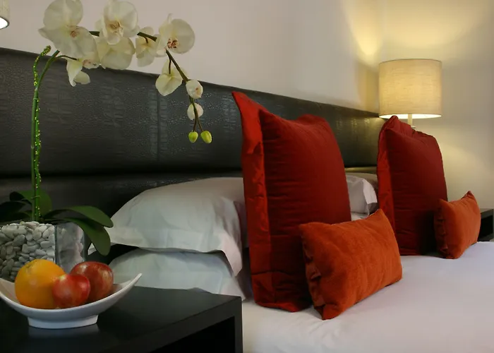 Grande Roche Hotel