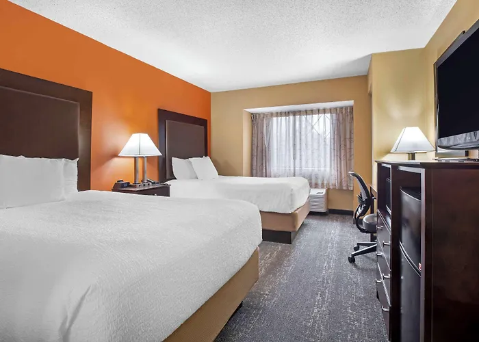 Best Western Plus The Inn At Sharon/Foxboro