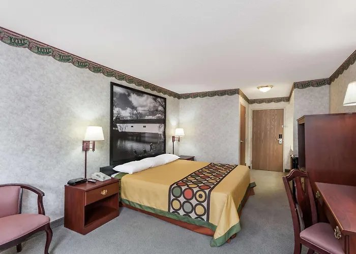 Super 8 By Wyndham Erwin, I-26 Exit 37