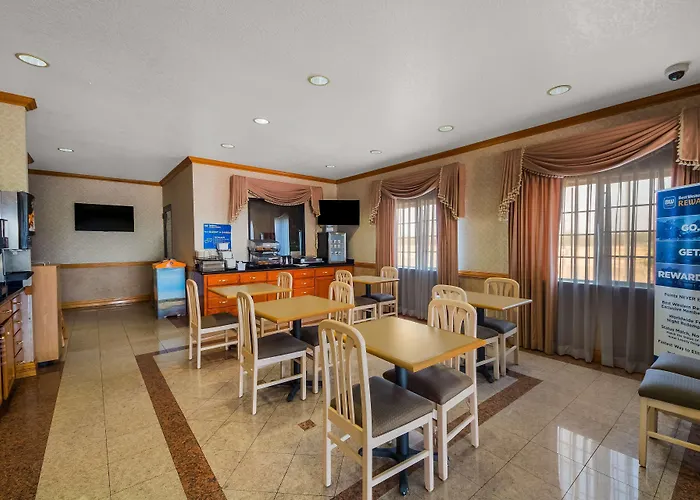 Surestay Hotel By Best Western Falfurrias