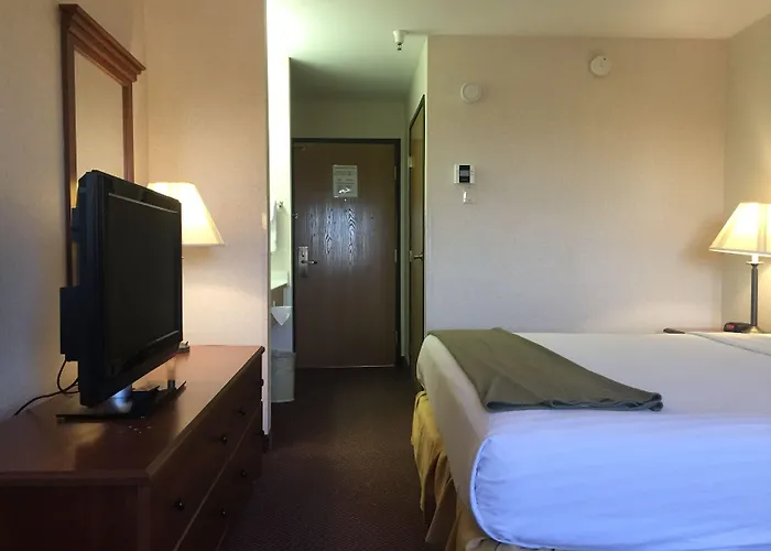 Quality Inn & Suites Willows