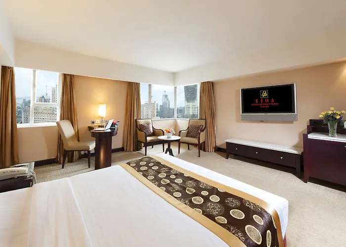 Hotel Beverly Plaza