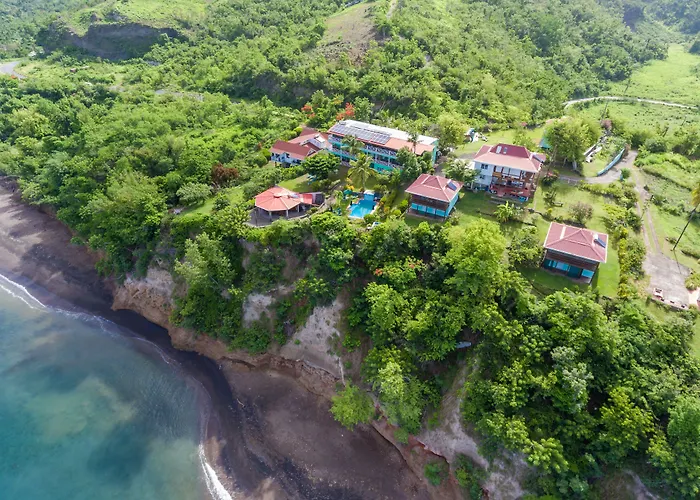 Tamarind Tree Hotel