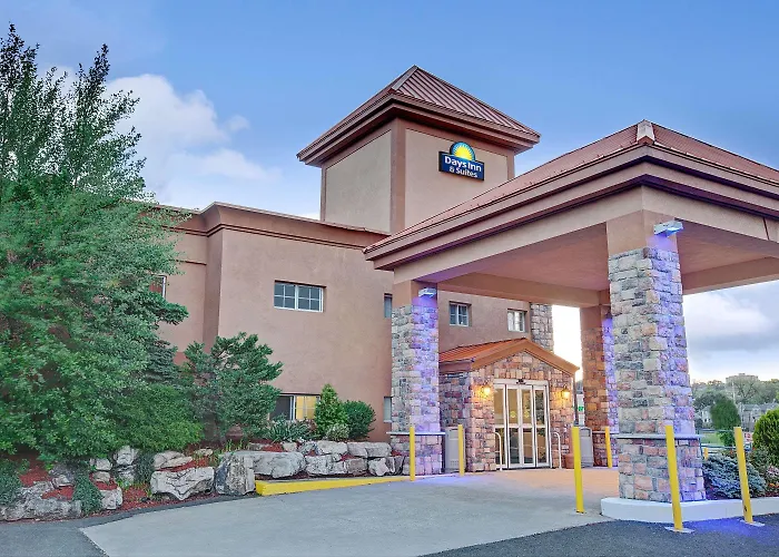 Days Inn By Wyndham Ridgefield Nj
