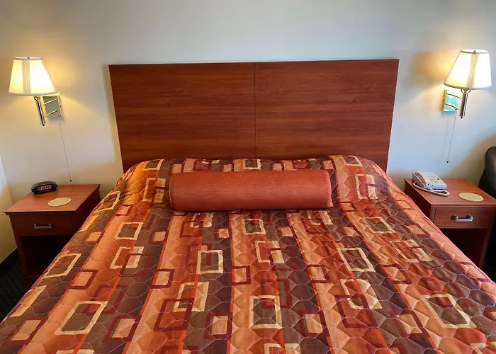 Country Hearth Inn-Union City