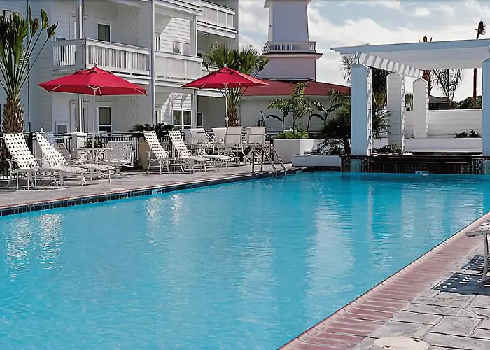Lighthouse Inn At Aransas Bay