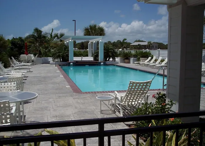 Lighthouse Inn At Aransas Bay