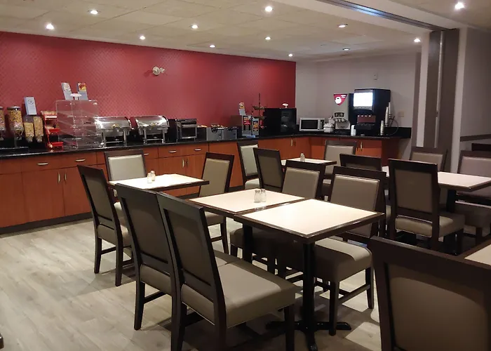 Best Western Plus Burlington Inn & Suites